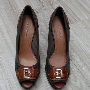 NWOT Gianni Bini. Heels